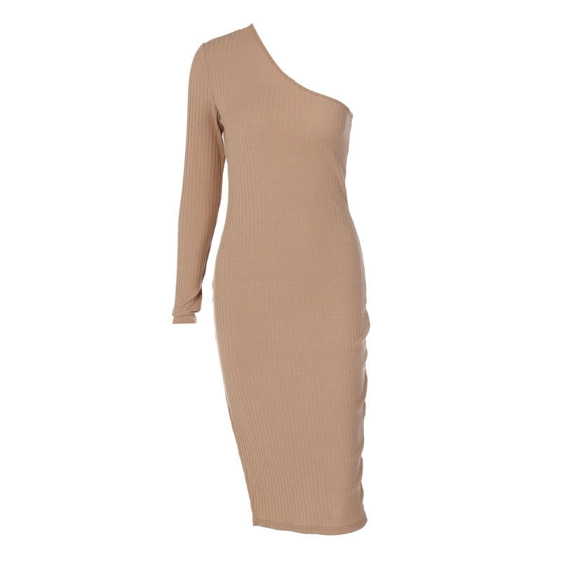 Custom Spring Off Schulter langer Polyester Pullover Frauen Kleidung modische modische Farbe Strick diagonaler Schlitz sexy Kleid